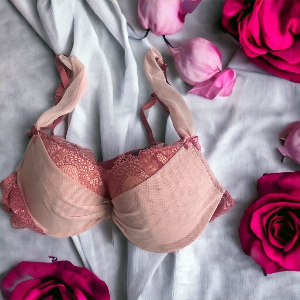 Adore Me Clairabelle Push Up bra 36B​​